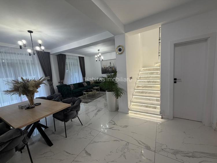 Casa finisata modern, terasa, zona Voronet - 8