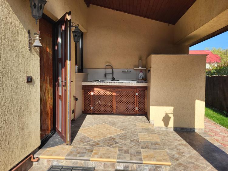 Vilă cu mobilă exotică și artă caraibiană – Snagov/Ciofliceni, aproape de lac - 10