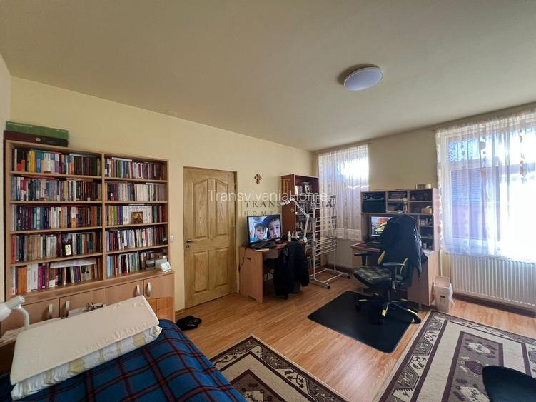 Apartament 2 camere de vânzare – etaj 1, zonă liniștită - 3