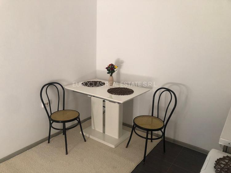 Garsoniera decomandata - Faleza Nord - 67.800 euro (Cod E2+E7) - 2