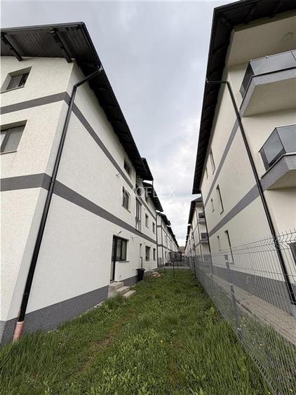 Apartament de vanzare - La Stejari - mobilat partial - 14