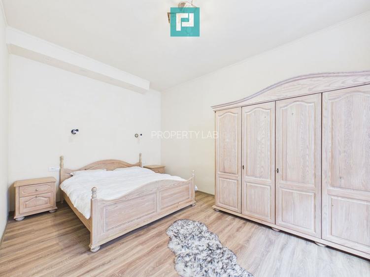 Apartament ultracentral, renovat, cu garaj - 4