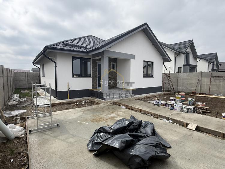 Casa Noua 3 Camere, Placa, STB in zona, Teren 280 mp, Comision 0% - 2