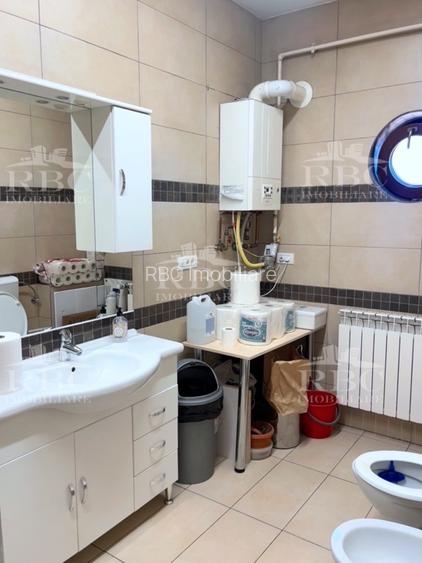 Spatiu birou pretabil si cabinet medical cu 2 parcari Semicentral - 10