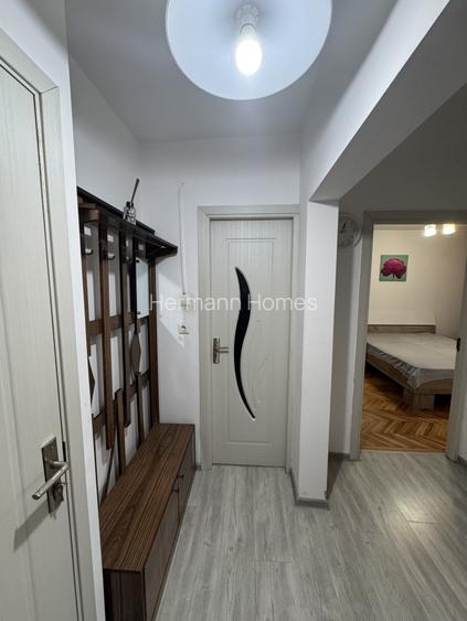 Apartament 2 camere - Strand - etaj 1 - de inchiriat - 4