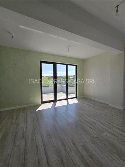 De inchiriat: Penthouse 4 camere 118 mp - etaj 3/3 | Terasa 19,2 mp. 3,8 km fata - 23