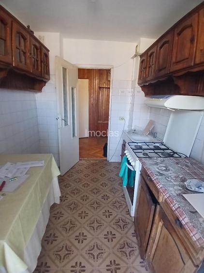 Lipovei 3 cam decomandat 2 balcoane Centrala gaz - 9