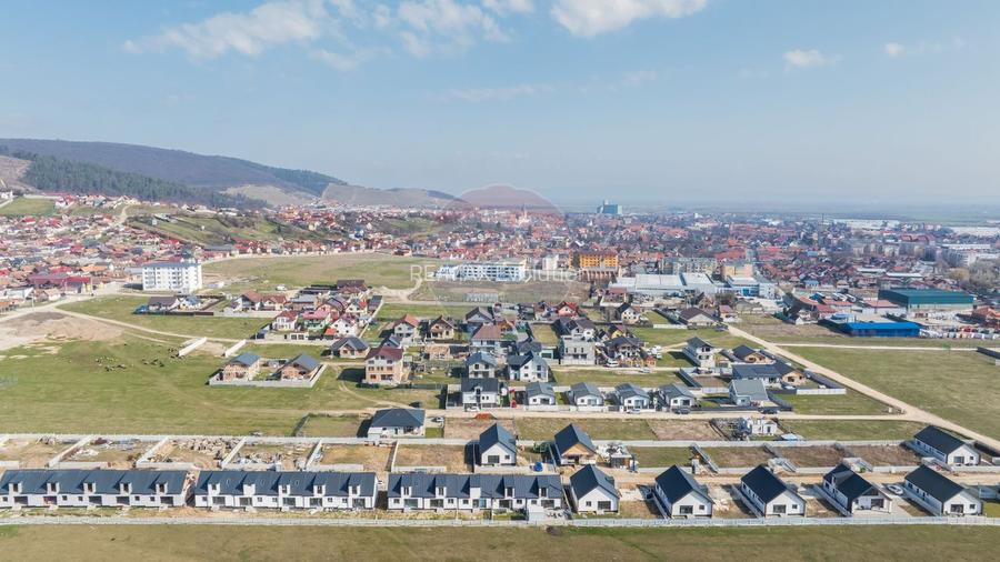 Comision 0% | Teren pentru casa ta, într-o zonă liniștită din Codlea - 8