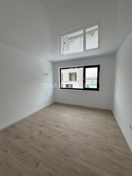 VILA  P+1 LA VANZARE - CARTIER REZIDENTIAL OVIDIU - VEDERE FRONTALA LAC - - 4