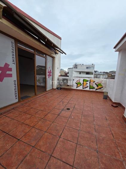 Vilă / Spațiu Birouri /Spatiu Muncitori - Sector 2 | 3.000€/lună negociabil - 13