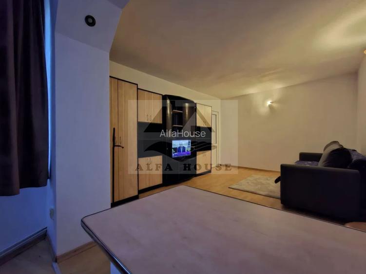 Apartament cu doua camere, zona Centrul Civic - Afi Mall , 45 mp - 2