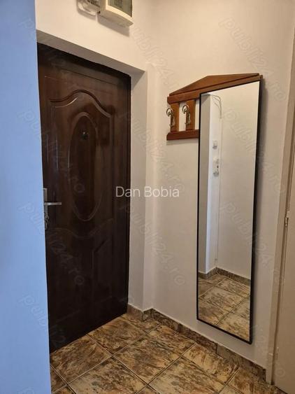 Garsoniera decomandata Obor- Universitate - Contract ANAF DB1803 - 8