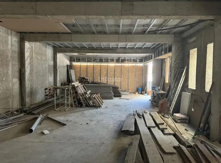 Spațiu de vânzare 120mp [Bul. Primăverii] - 2