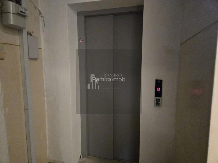 Apartament 2 camere dcomandat Bd. C-tin Brancoveanu Berceni Sector 4 - 12