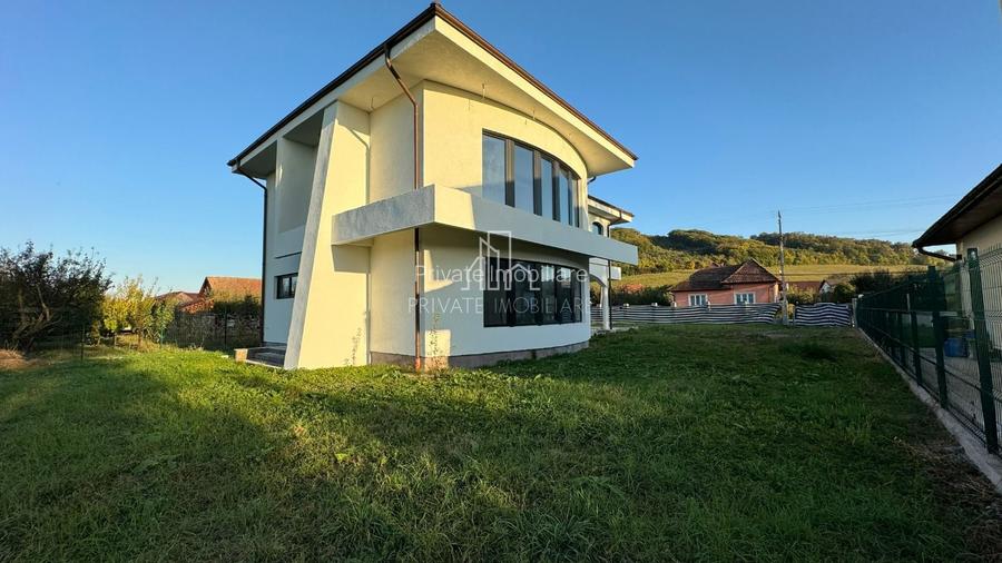 Casa Premium 325 Mp de Vanzare, Str Tofalau, Sangeorgiu de Mures - 2