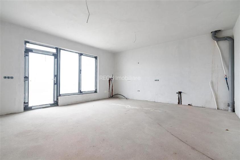 RECO apartament cu 3 camere parter + 2 etaje Oradea zona dealuri - 14