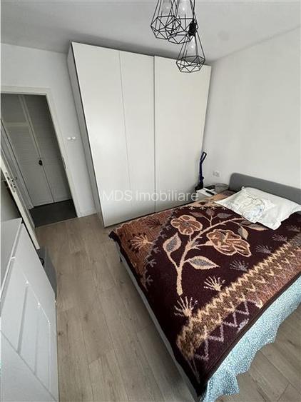 Etaj 1 bloc izolat Aradului tot nou - 5