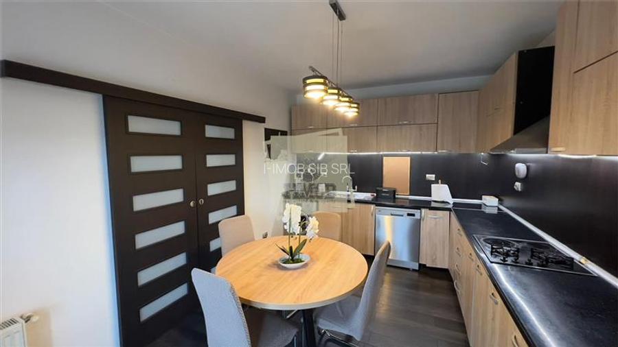 Casa de tip duplex cu 4 camere in zona Selimbar - 5