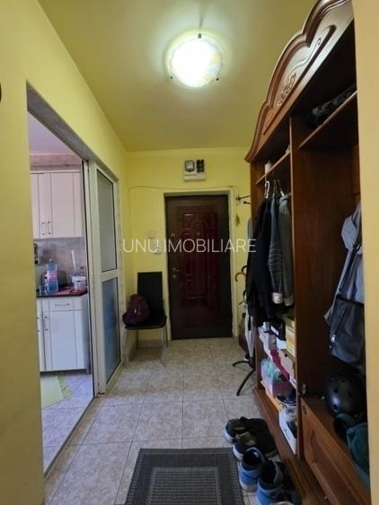 Tatarasi Dispecer- 4 Camere-2 bai-3 balcoane-la bulevard - 5