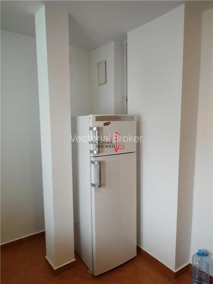 Garsoniera Dristor Metrou Bloc Mixt  Constructie 1986 Mobilata si Utilata 42MP - 5