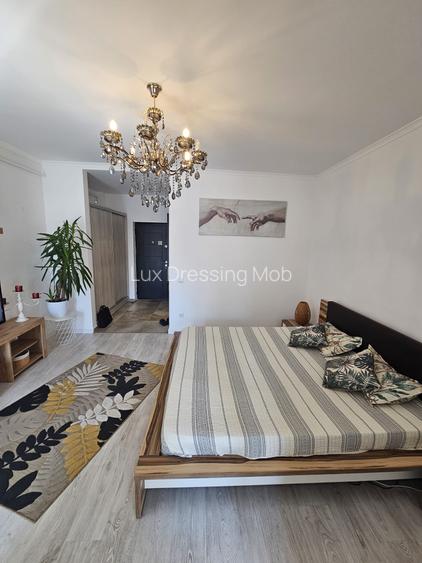 Inchiriez garsoniera mobilata, dispune de suficiente spatii - 2