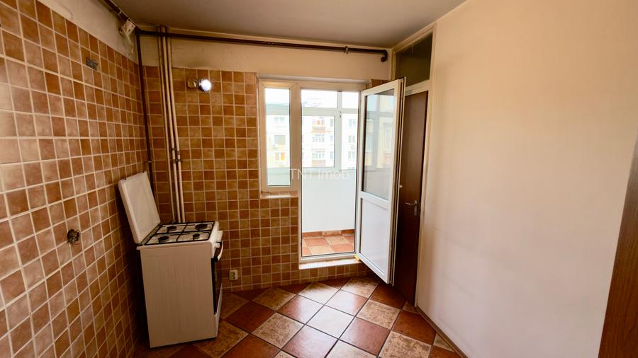 Apartament 2 camere Militari Lujerului, decomandat, contor gaz ! - 6