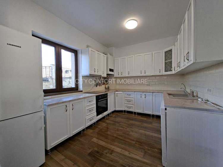 Casa/Vila De Inchiriat In Borhanci - 3