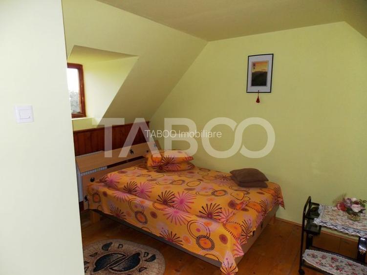 Pensiune la cheie 13 camere  15 locuri parcare si teren 3000 mp - 46