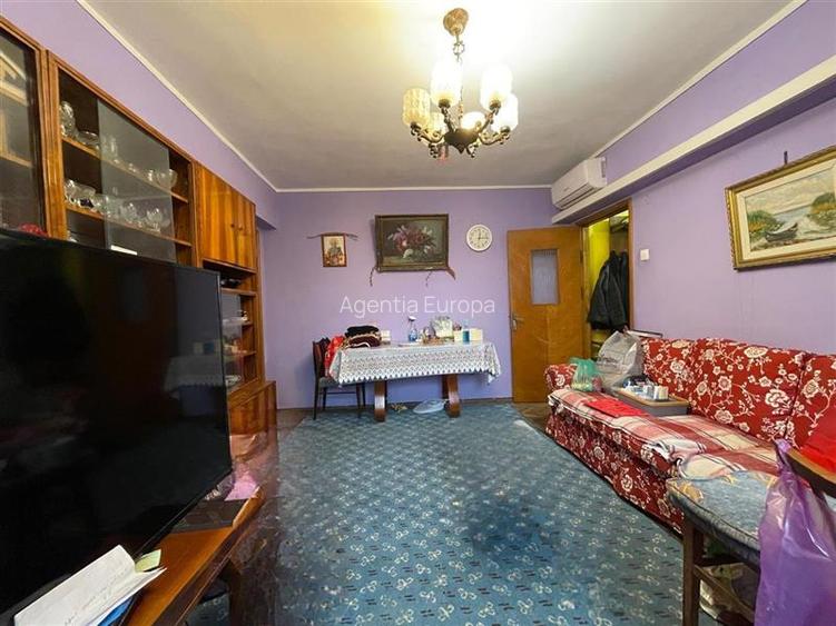 Apartament 4 camere de vanzare zona centrala Tulcea - 2
