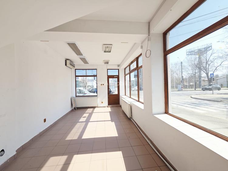 Spatiu comercial 55 mp str Domneasca zona caminelor studentesti - 2