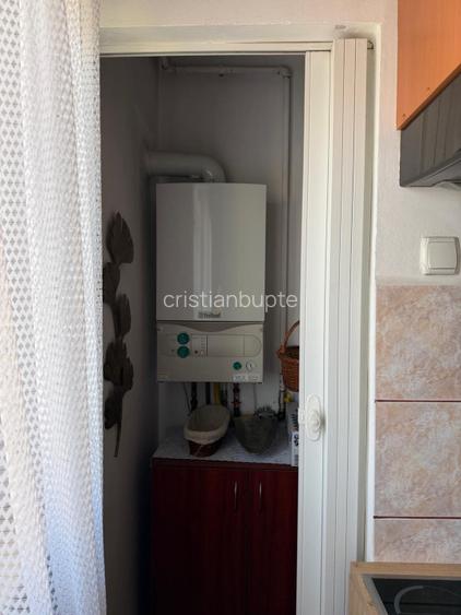 Vand  apartament 3 camere Arad/Alfa Et.3  - 5