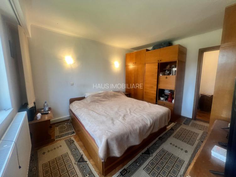 Casa de Cultura apartament 3 camere decomandat - 2