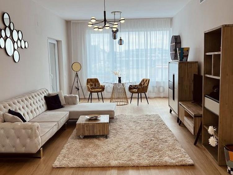Apartament cu 3 camere de închiriat - 3