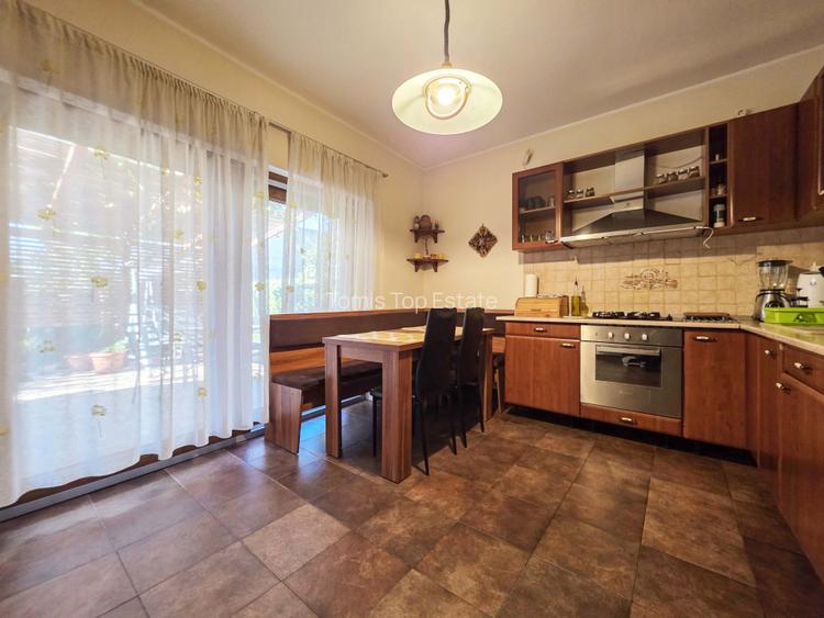 Vila de vanzare P+E cu 4 dormitoare - zona Inel 2 - spatioasa si eleganta. - 8