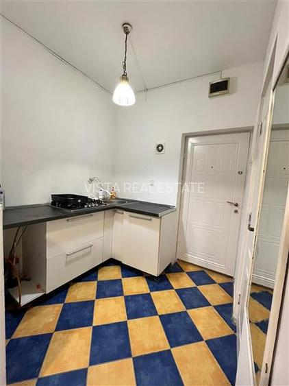 Garsoniera, zona Tractorul - 2