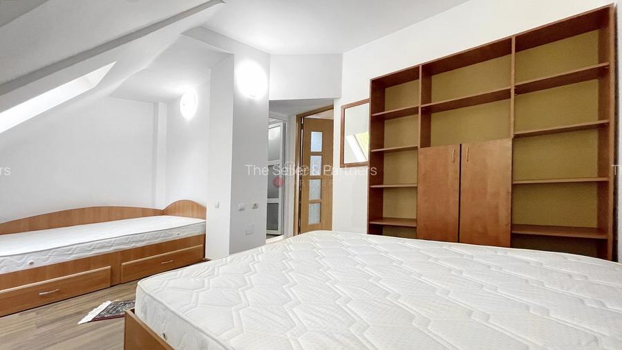 Priveliste Panoramica Muntii Bucegi - 12