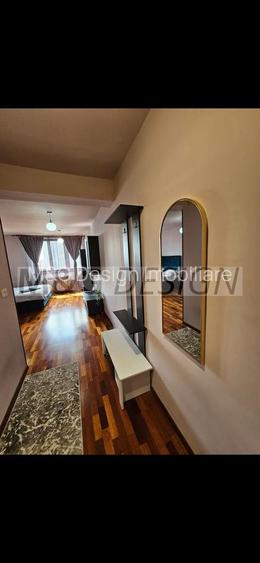 Apart 1 camera Piata Balcescu etaj 3 - 10