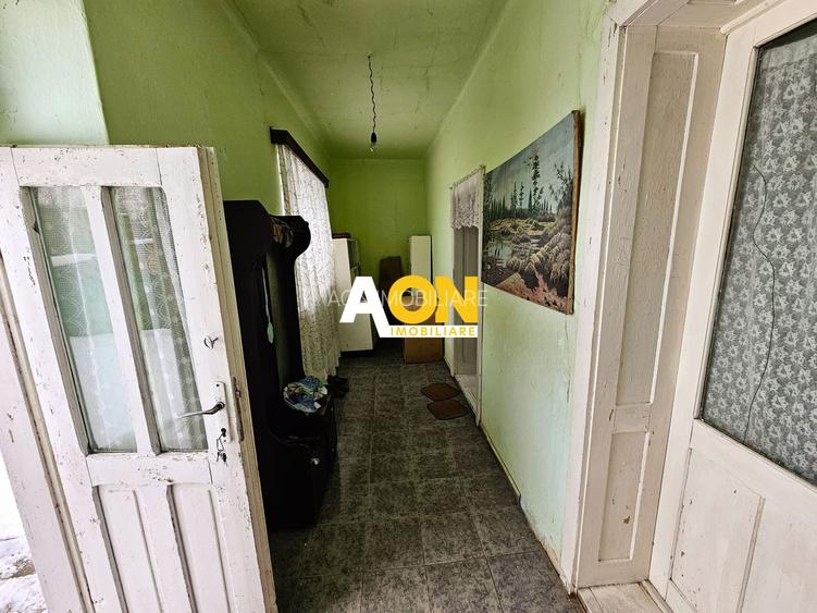 Casă traditională, 3 camere, 1766 mp teren, la asfalt, Vintu de Jos - 11