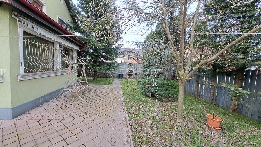 VILA INDIVIDUALA SUPERBA - CU TEREN GENEROS - AMPLASAMENT IDEAL - 6