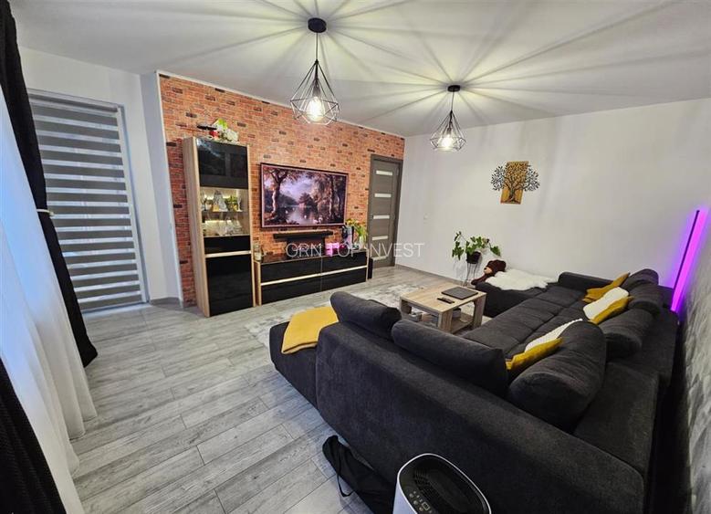 Apartament 2 camere decomandat curte si parcare Selimbar - 2