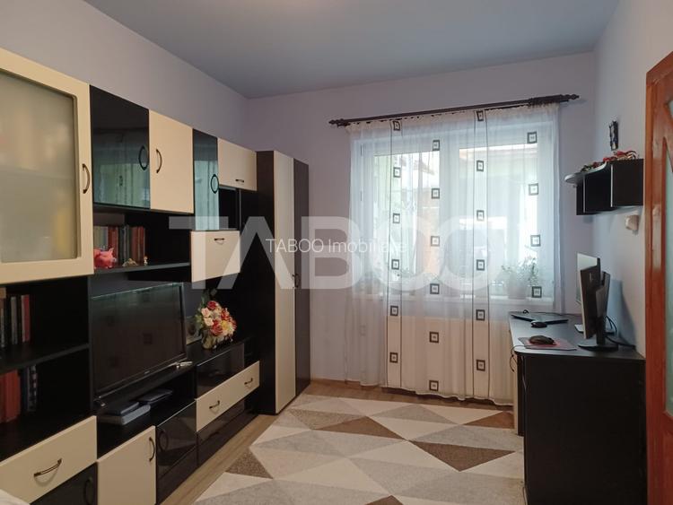 Apartament la casa de vanzare 3 camere terasa pivnita Orasul de Jos - 3