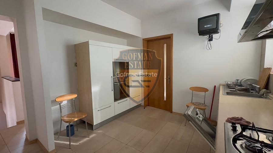 Casa S+P+1E+M Valu lui Traian 8 camere 3 bai 1 balcon 4 terase garaj teren 1216m - 17