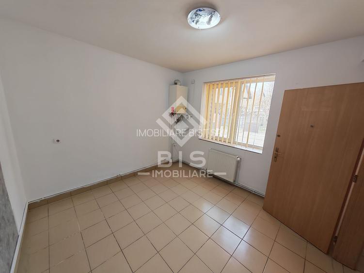 Spațiu Comercial sau Birouri de Închiriat - 7