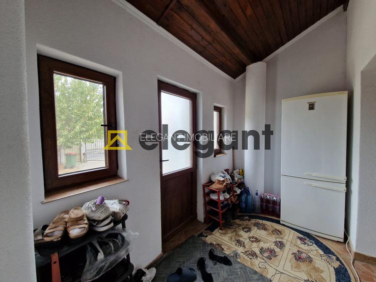 Casa, suprafata 168 mp, teren 600 mp, panouri, mobilata, Bariera Valcii - 16