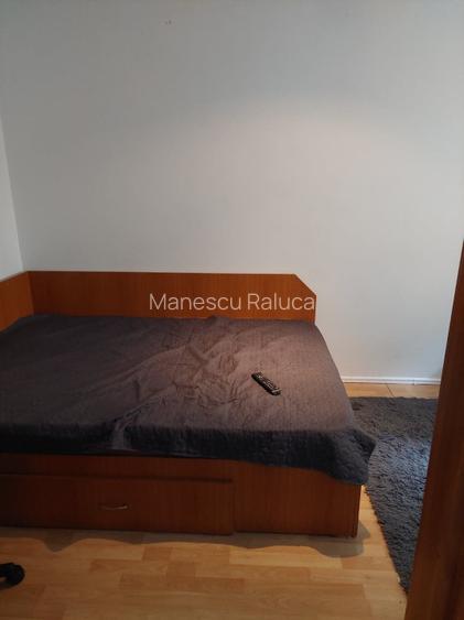 Proprietar, vând apartament cu doua camere în zona Vitan Mall, preț 63.000 euro - 9