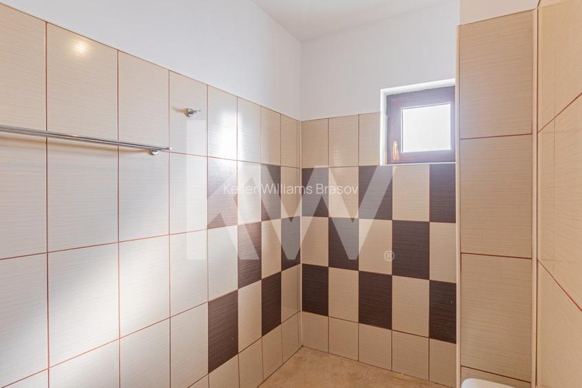 Casa in Zarnesti - Ideala pentru Locuire sau Investitie Turistica! - 13