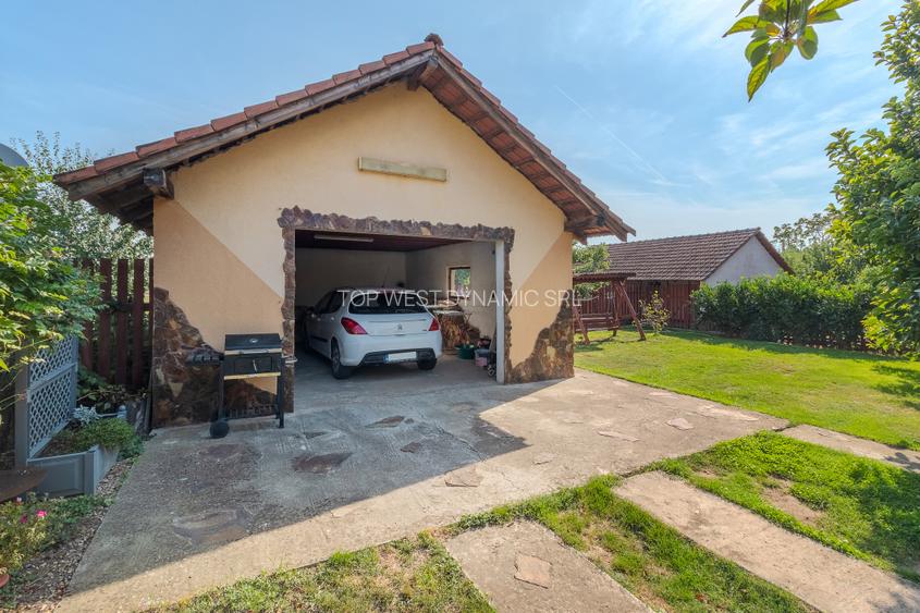 Casă spațioasă P+E, Santăul Mic com. Bors - 4