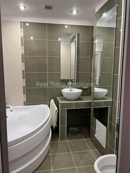 Apartament 4 camere decomandat Racadau - 8