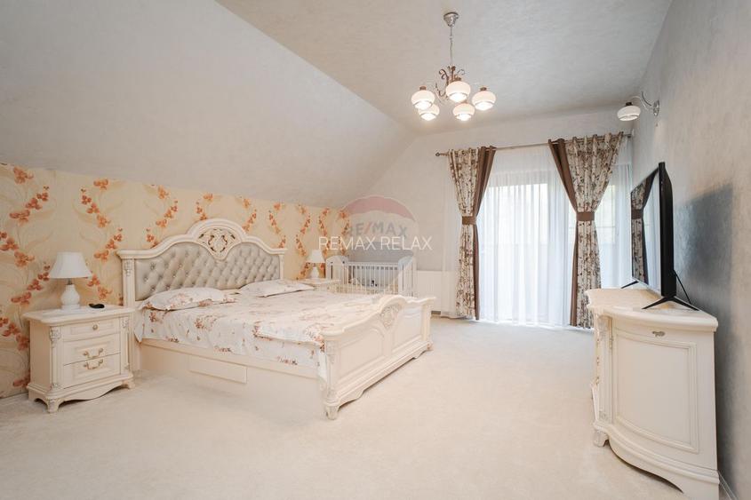 0% Comision - VILA de LUX de vânzare – Cu iaz natural - 27