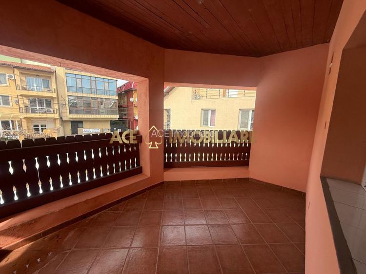 De inchiriat Casa | 9 Camere | Vitan | Centrala  | Curte Proprie | Firma - 17